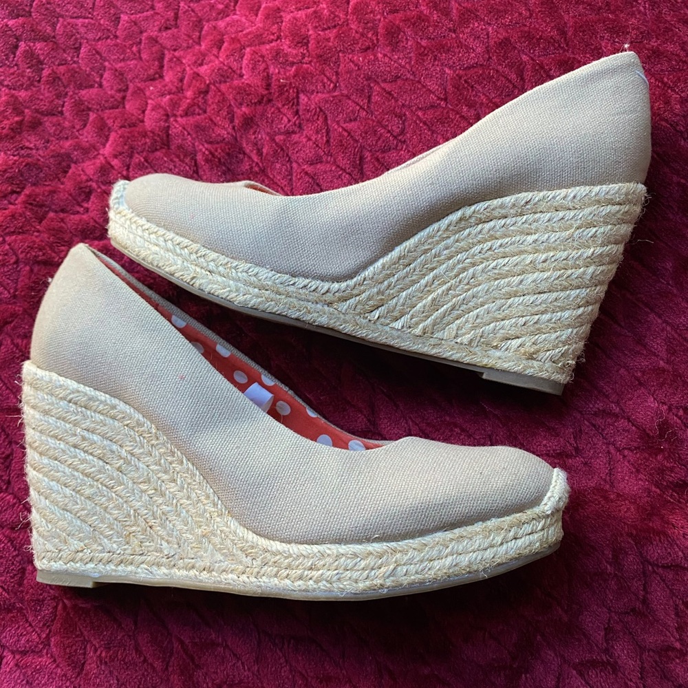 Merona Beige / Taupe Platform Espadrille 7.5